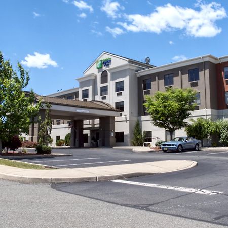 Holiday Inn Express Hotel & Suites Newton Sparta By Ihg Esterno foto