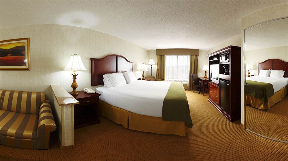Holiday Inn Express Hotel & Suites Newton Sparta By Ihg Esterno foto